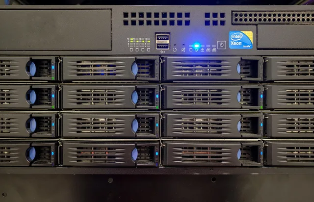 server, drive bay, hard drives, storage, network, edp, hardware, data, internet, web, server, server, server, server, server. Handling deleted records during synchronisation